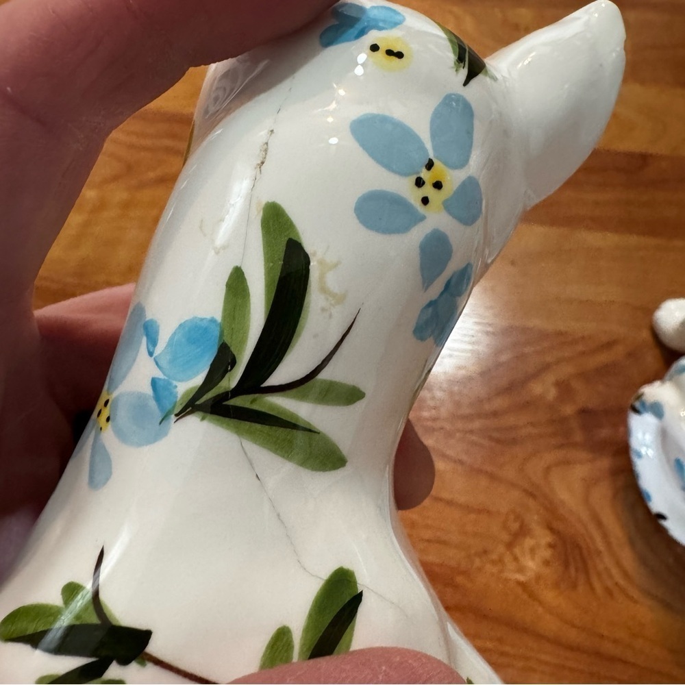 VINTAGE LEFTON'S FIGURINES WHITE KITTENS CATS WITH VINING BLUE FLORALS PLZ READ - Picture 12 of 15
